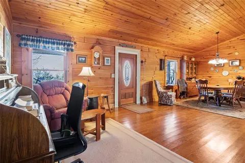 116 Hampton Rd, Easley, SC 29640 photo 8