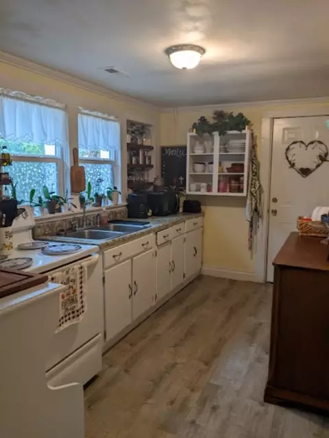 204 Maplecroft St, Liberty, SC 29657 photo 3