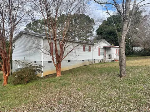102 Mill St, Walhalla, SC 29691 photo 2