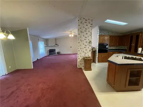 102 Mill St, Walhalla, SC 29691 photo 8