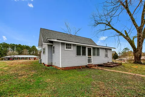 137 S Abbott Rd, Walhalla, SC 29691 photo 4