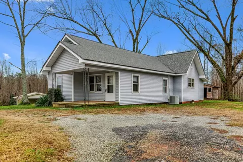 137 S Abbott Rd, Walhalla, SC 29691 photo 1