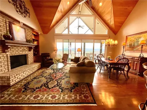 118 Cliffside Trl, Pickens, SC 29671 photo 3