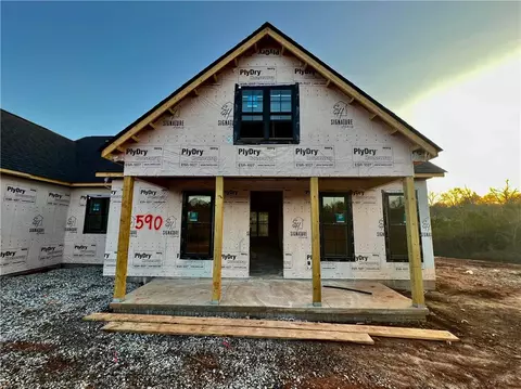 590 The Estates Dr, Walhalla, SC 29691 photo 2