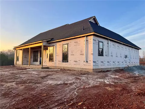 590 The Estates Dr, Walhalla, SC 29691 photo 6