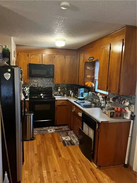 100 Williams St, Honea Path, SC 29654 photo 3