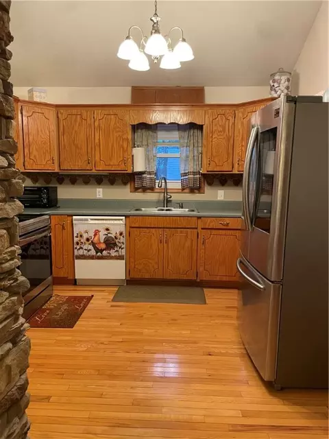 625 Christopher Ln, Seneca, SC 29678 photo 11