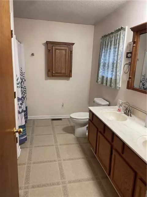 625 Christopher Ln, Seneca, SC 29678 photo 16