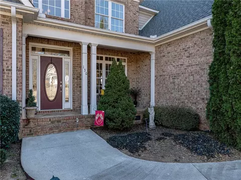 130 Tully Dr, Anderson, SC 29621 photo 4