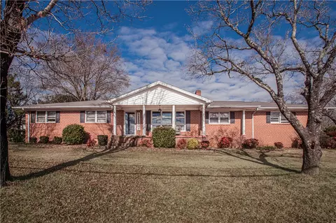 129 David St, Easley, SC 29640 photo 1