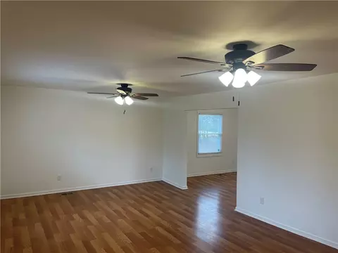 408 Hamby Rd, Starr, SC 29684 photo 5