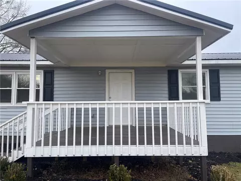 408 Hamby Rd, Starr, SC 29684 photo 3