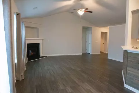 415 Basalt Ct, Easley, SC 29642 photo 6