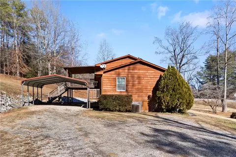 853 Pickett Post Rd, Walhalla, SC 29691 photo 4