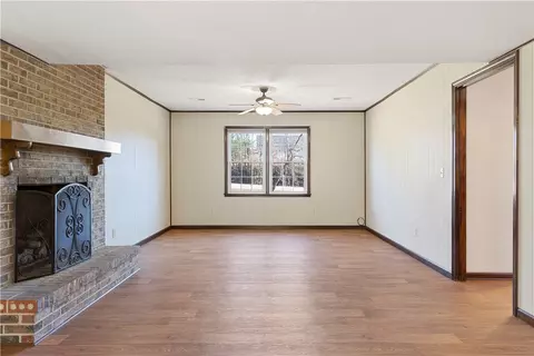 853 Pickett Post Rd, Walhalla, SC 29691 photo 11