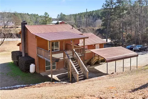 853 Pickett Post Rd, Walhalla, SC 29691 photo 2