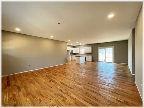 125 Thunder Valley Dr, Seneca, SC 29678 photo 8
