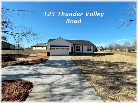 125 Thunder Valley Dr, Seneca, SC 29678 photo 1