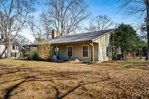213 S Main St, Honea Path, SC 29654 photo 2