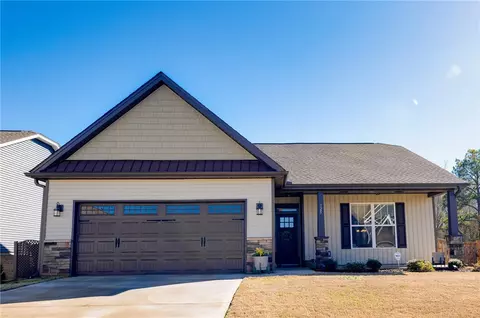 125 Capslock Trl, Pendleton, SC 29670 photo 2