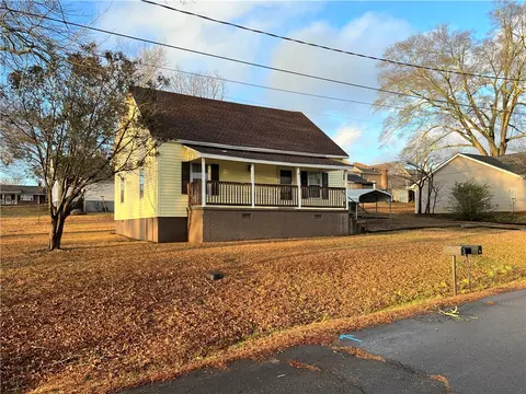 10 Jackson St, Liberty, SC 29657 photo 1