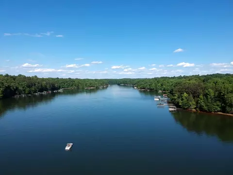 3420 Gumlog Rd, Lavonia, GA 30553