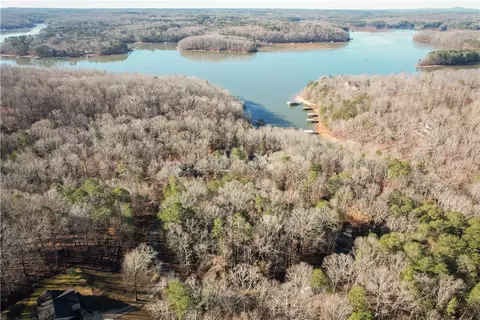 2102 2103 War Paint Ln, Westminster, SC 29693