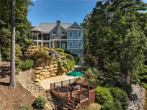 307 Falling Leaf Ct, Seneca, SC 29672 photo 3