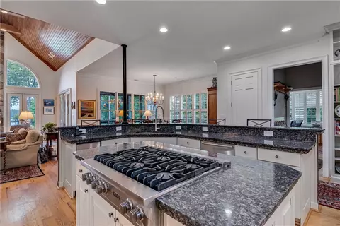 307 Falling Leaf Ct, Seneca, SC 29672 photo 16