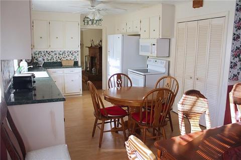 203 S D St, Easley, SC 29640 photo 11