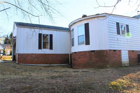 203 S D St, Easley, SC 29640 photo 39