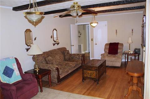 203 S D St, Easley, SC 29640 photo 14