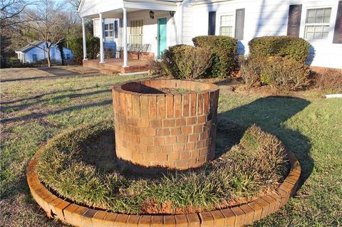 203 S D St, Easley, SC 29640 photo 3