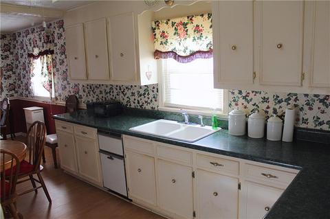 203 S D St, Easley, SC 29640 photo 10