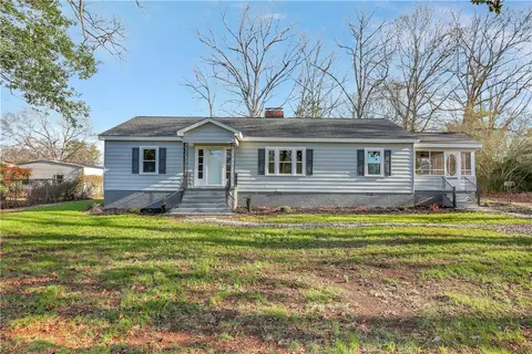 2103 E River St, Anderson, SC 29621