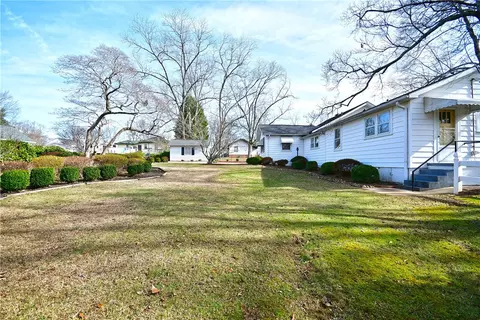 705 E A Ave, Easley, SC 29640 photo 34