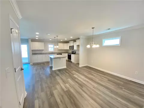 402 Seaborn Cir, Pendleton, SC 29670 photo 9