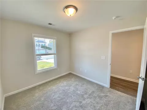 402 Seaborn Cir, Pendleton, SC 29670 photo 6