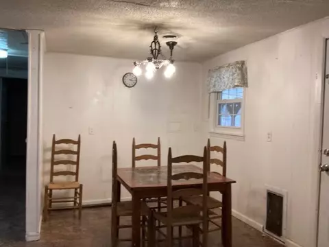 119 Flatrock Rd, Honea Path, SC 29654 photo 4