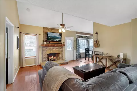 165 Sheffield Rd, Easley, SC 29642 photo 8
