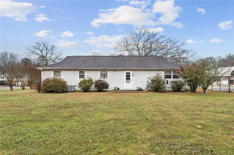 114 Kingston Dr, Pelzer, SC 29669 photo 24