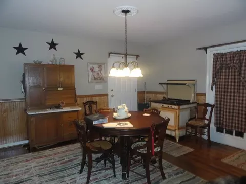 1018 Five Forks Rd, Pendleton, SC 29670 photo 10