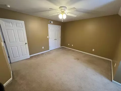 14060 E Camelia Ln, Seneca, SC 29678 photo 18