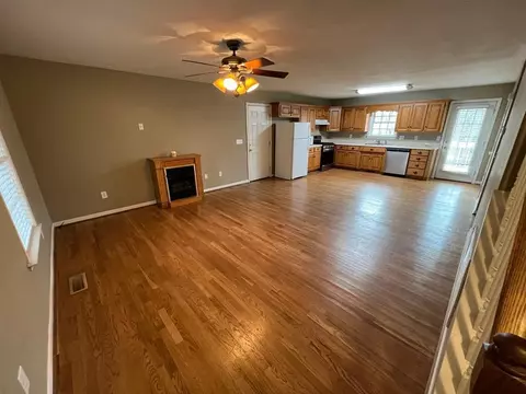 14060 E Camelia Ln, Seneca, SC 29678 photo 7