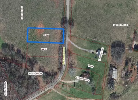 146 Clyde Arnold Rd, Starr, SC 29684