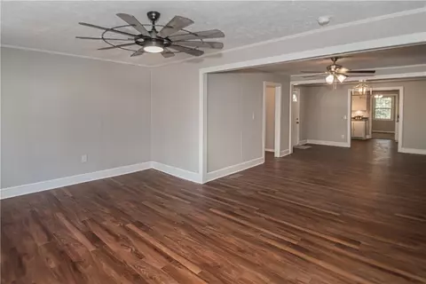 112 Roper St, Easley, SC 29640 photo 9