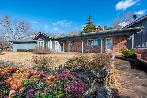 410 Hendricks Rd, Pickens, SC 29671 photo 6