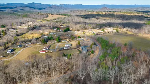 410 Hendricks Rd, Pickens, SC 29671 photo 35