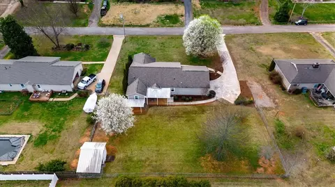 209 Meadow Ln, Easley, SC 29642 photo 34