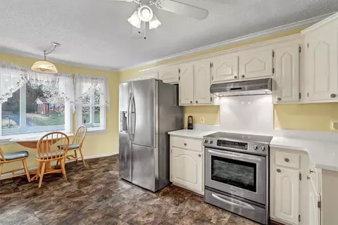 209 Meadow Ln, Easley, SC 29642 photo 16